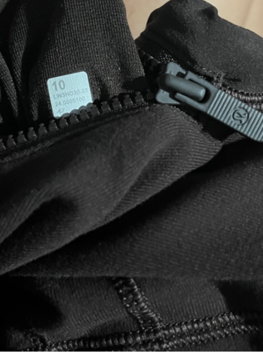 Lululemon Size 10 Define Relaxed-Fit Jacket Luon ESPRESSO - Picture 3 of 7